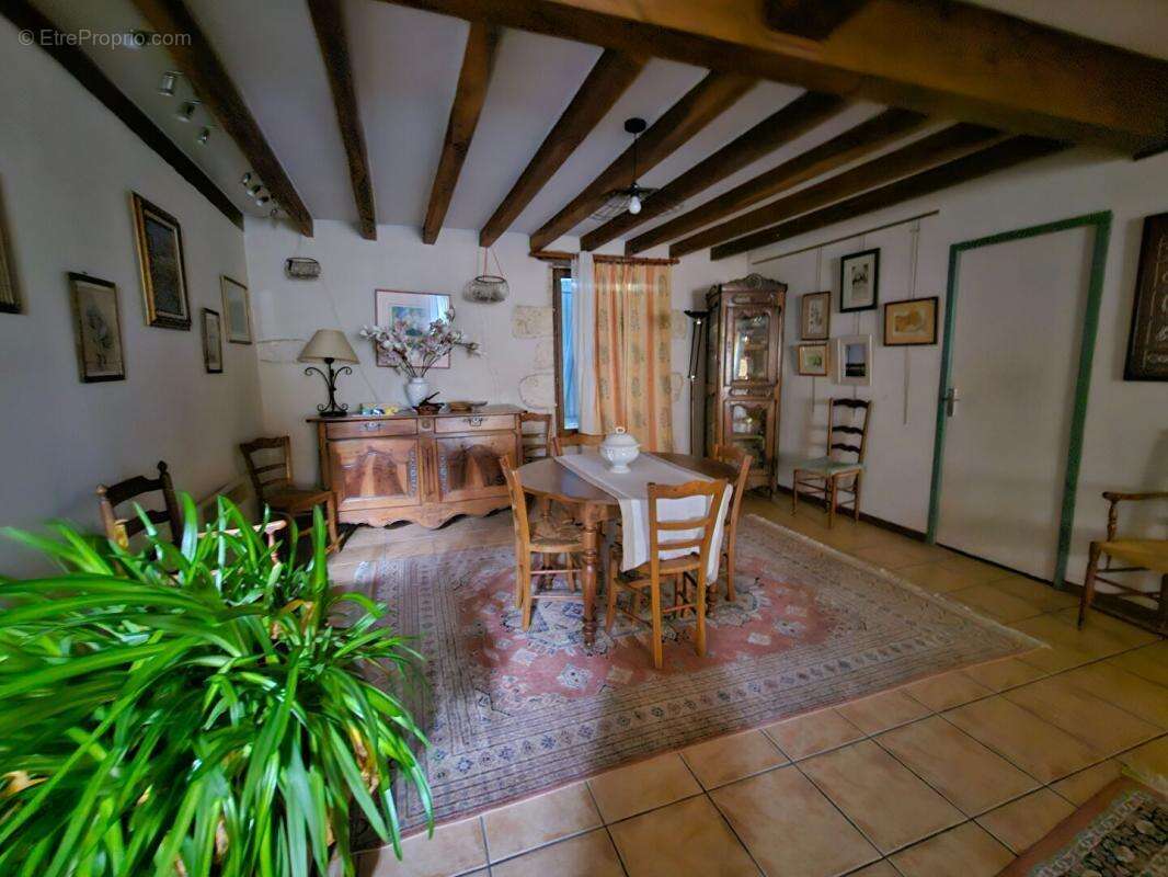 Maison à SAINTE-SOLANGE