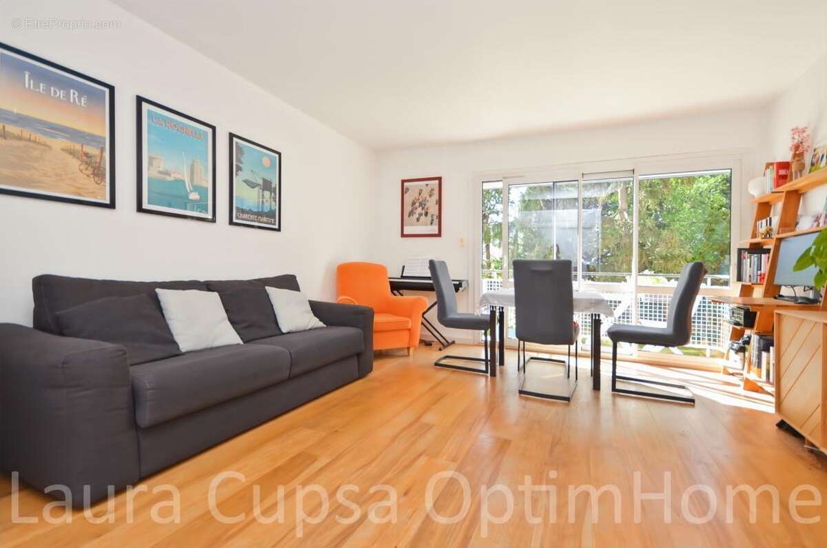 Sceaux - 8 min rer - 3/4 p - 65,67 m² - balcon - dernier etage - cave - parking libre dans residence fermee - photo 4