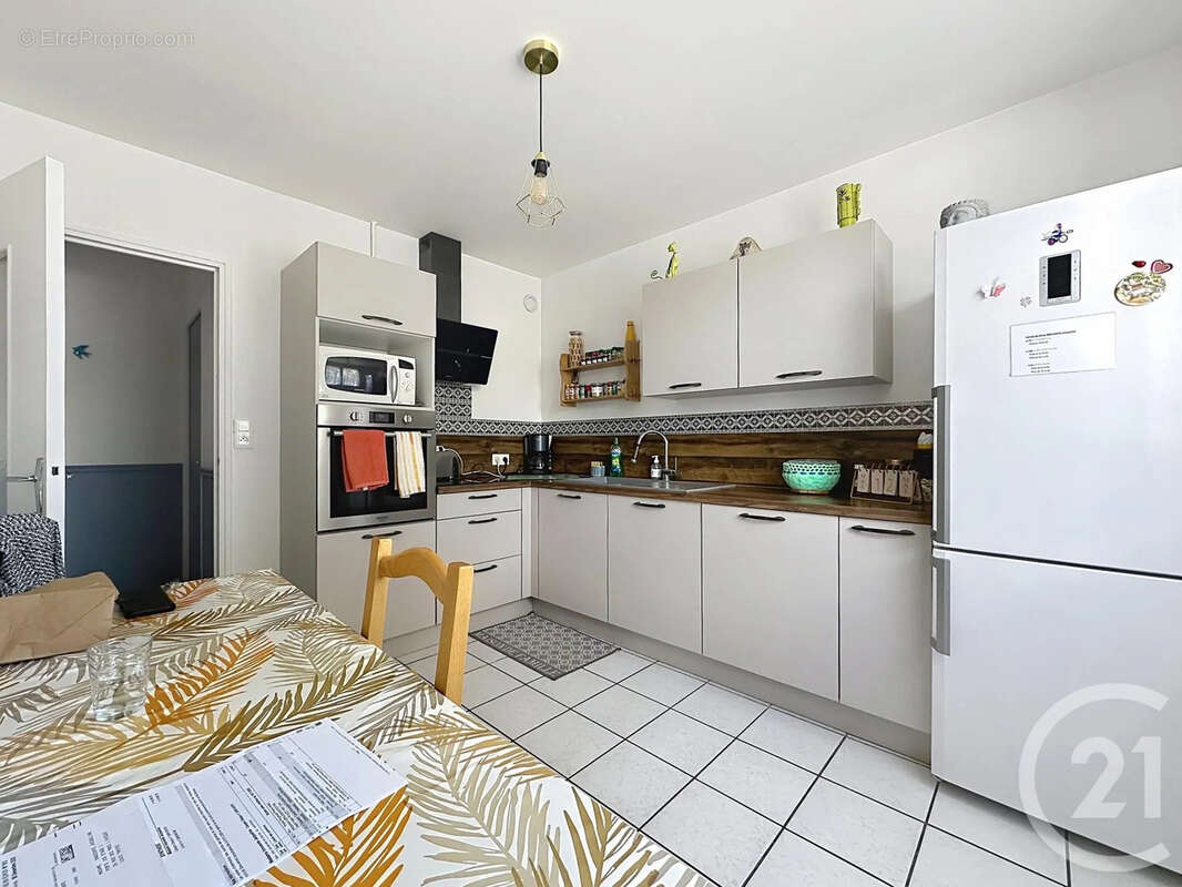 Appartement 80 m² à Troyes  - photo 5