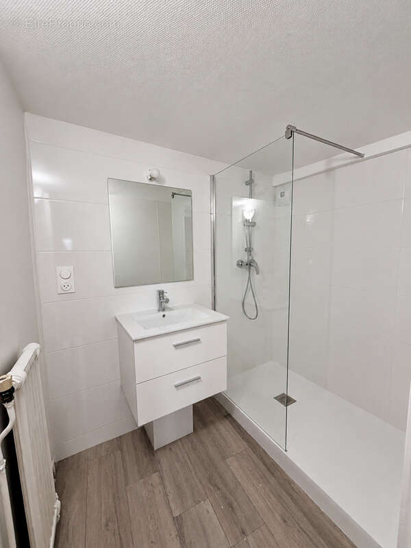 Appartement à FONTAINEBLEAU