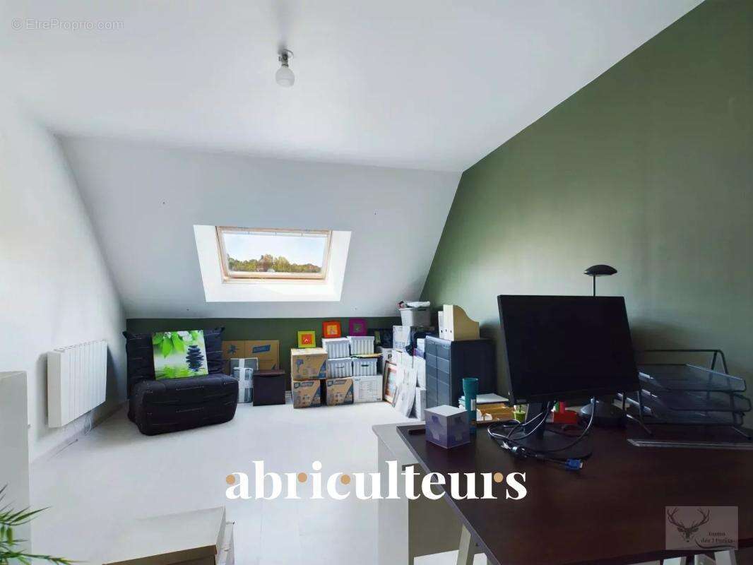 Maison à BETHISY-SAINT-MARTIN