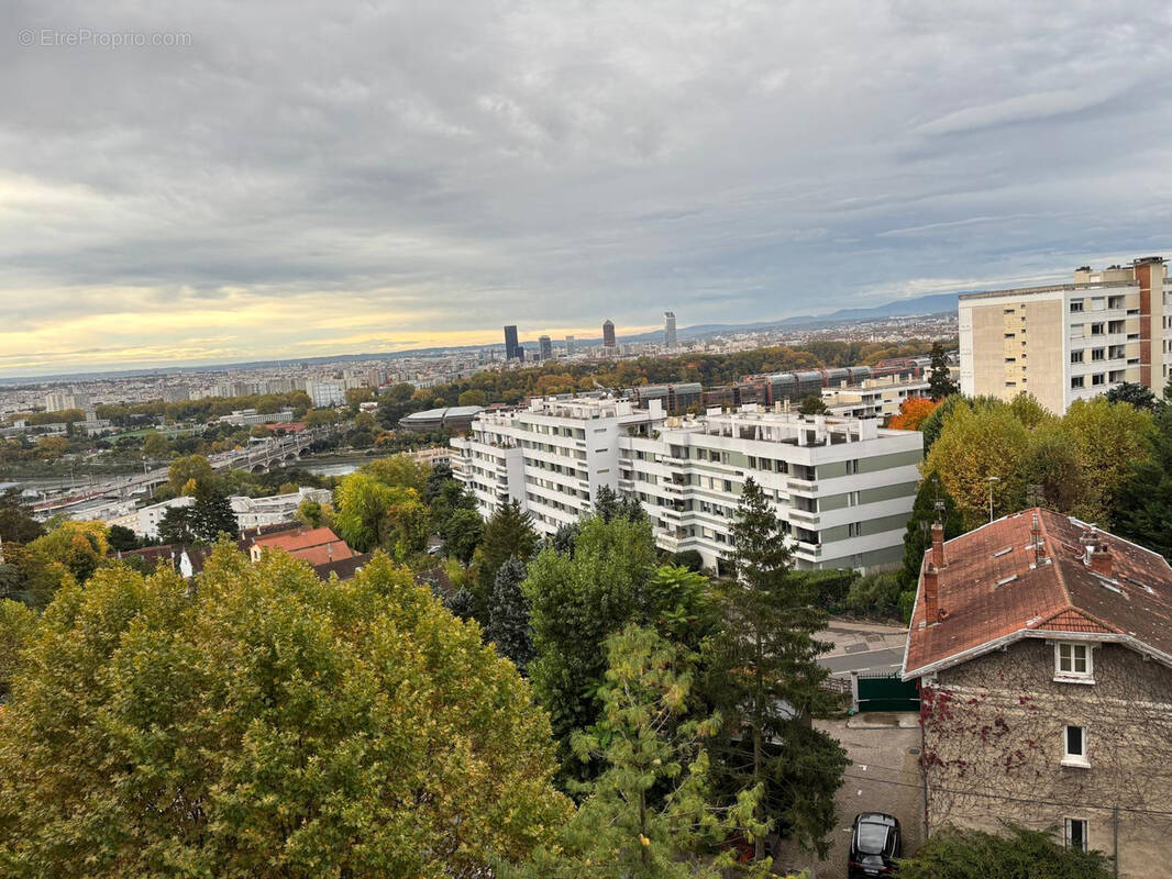 Appartement à CALUIRE-ET-CUIRE