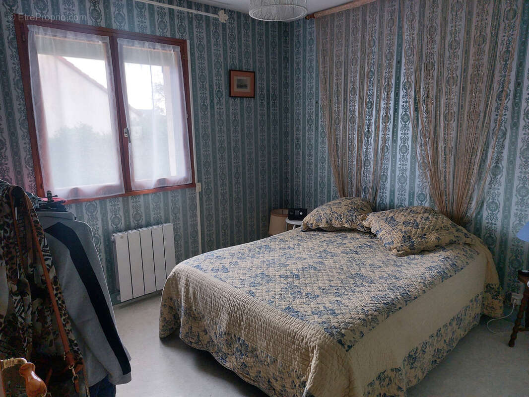 Maison à LUCHE-PRINGE