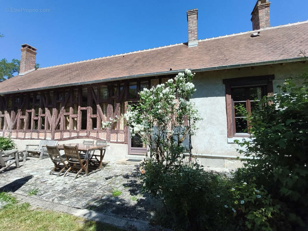 Maison à LIGNY-LE-RIBAULT
