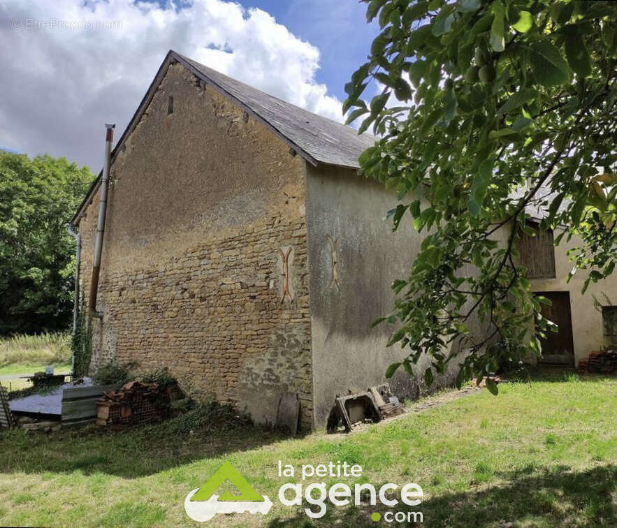 Maison à NEUVY-DEUX-CLOCHERS