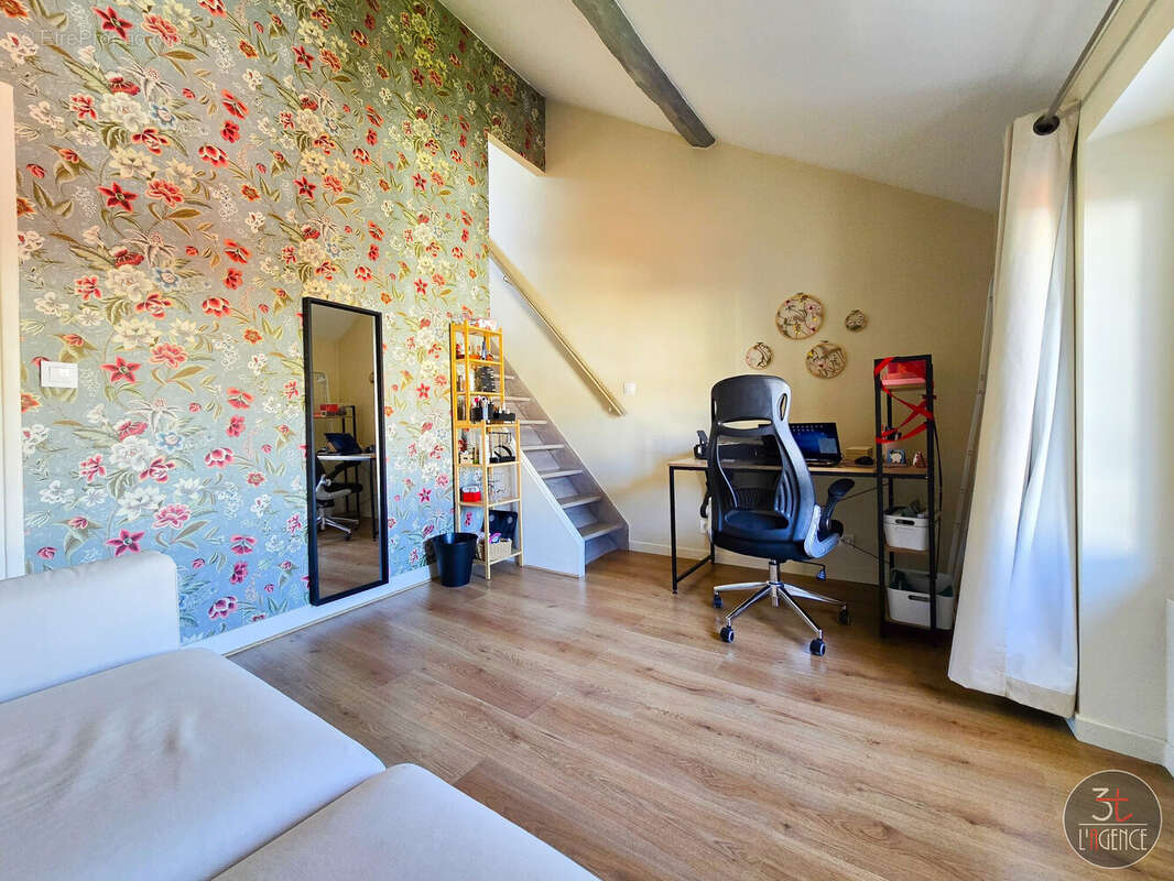 Appartement à FONTENAY-SOUS-BOIS