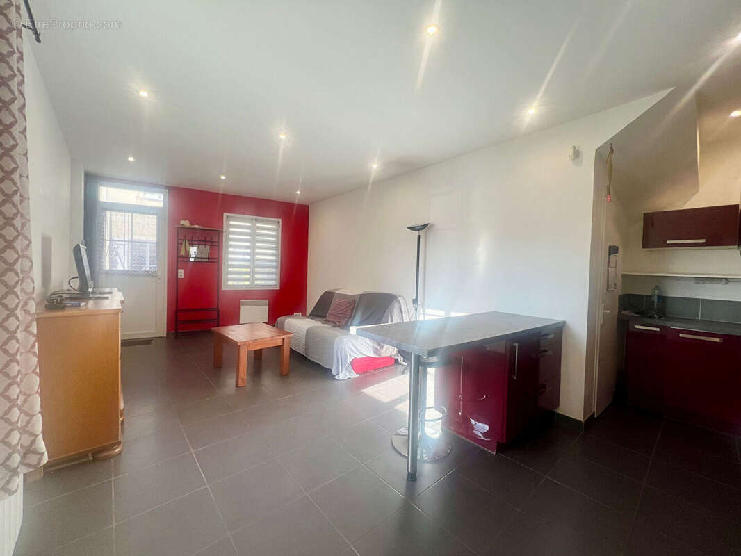 Appartement à GRISY-SUISNES