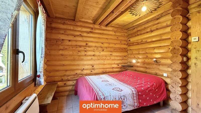 EXCLUSIVITÉ – Chalet fuste (rondins) meublé – 46 m² – Terrain 1 500 m² – Basse-sur-le-Rupt – Hautes-Vosges - photo 8
