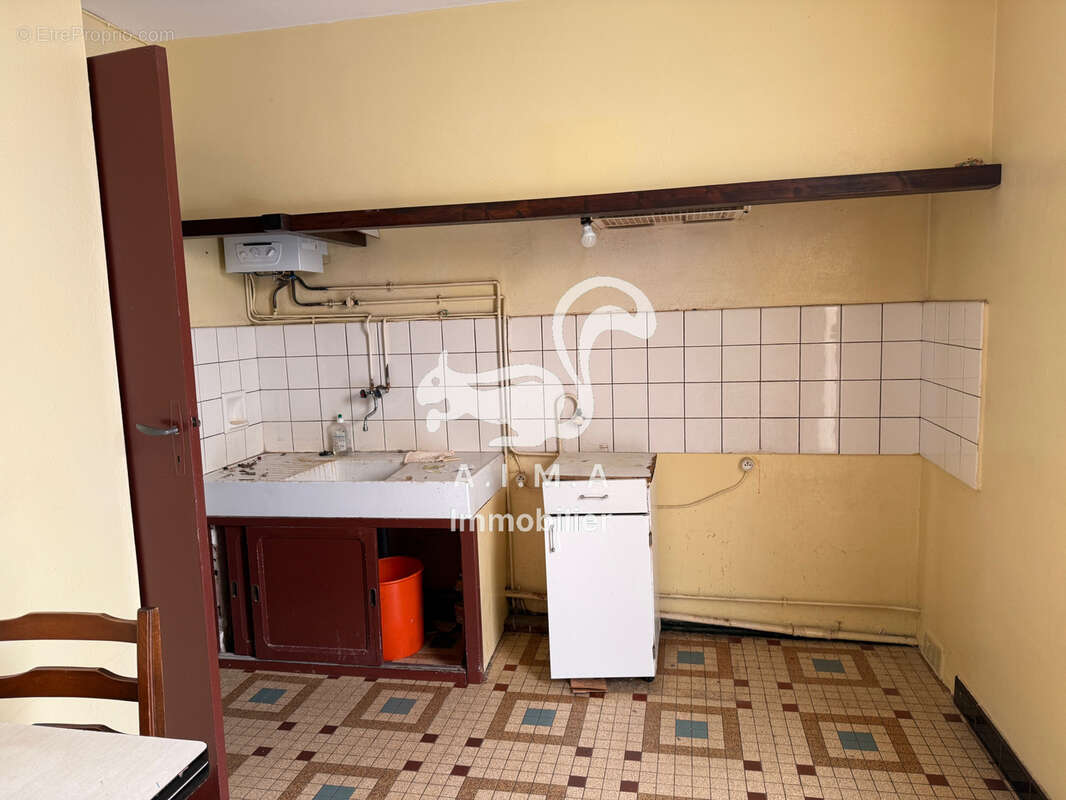 EXCLUSIVITE  Mios bourg, toutes commodités à pieds, maison à étage avec jardin - photo 6