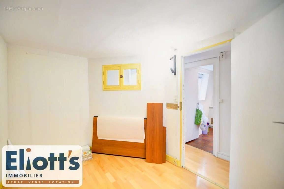 Appartement à PARIS-4E