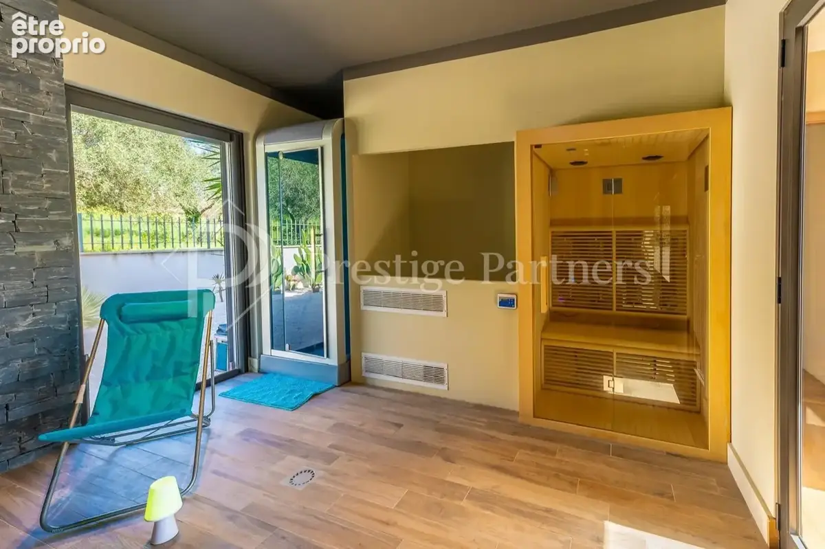 Villa d’exception avec piscine, espace bien-être et jardin paysager   Le Plan-de-la-Tour - photo 19