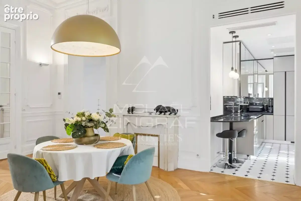 Bel appartement plein de charme, situé dans un élégant immeuble ancien de caractère - photo 6