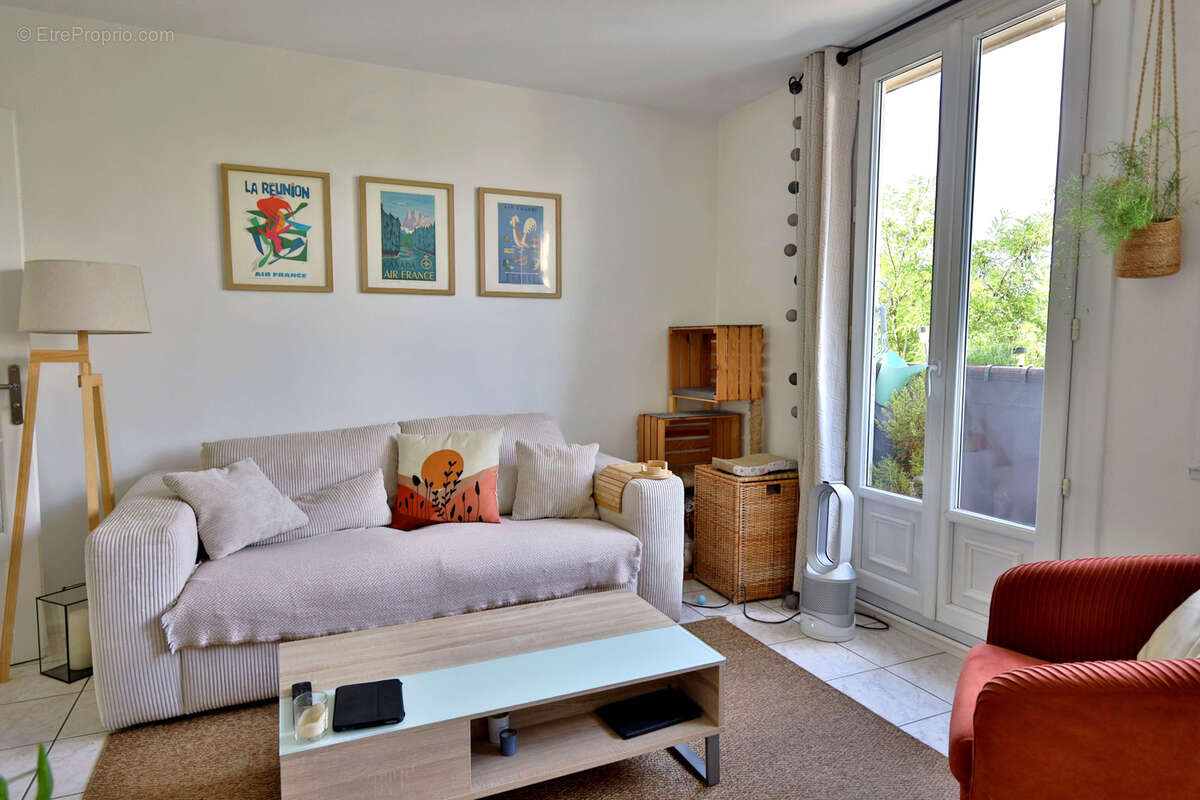 Appartement Type 3 - 65,5m2 habitables ( loi carrez) - Cave - photo 5