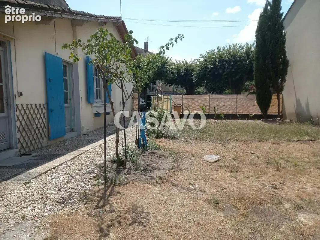 Vente Maison 3 pièces de 53m² - 33500 Libourne - photo 2
