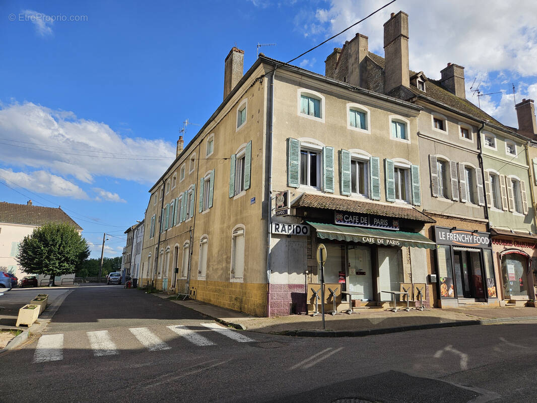 Commerce à VERDUN-SUR-LE-DOUBS