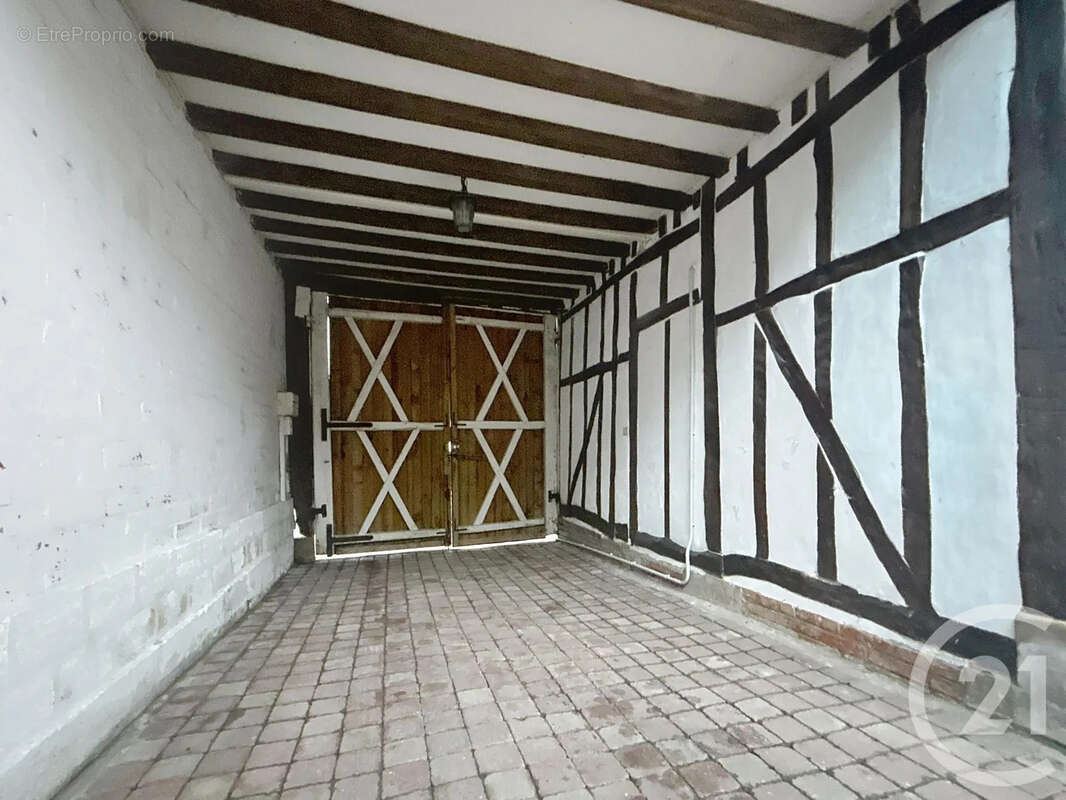 Maison à SAINT-AMAND-SUR-FION