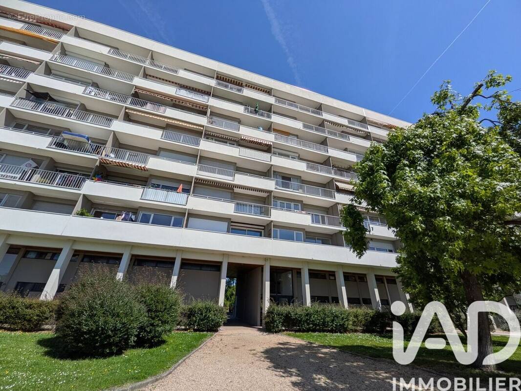 Photo 1 - Appartement à LE BOUSCAT