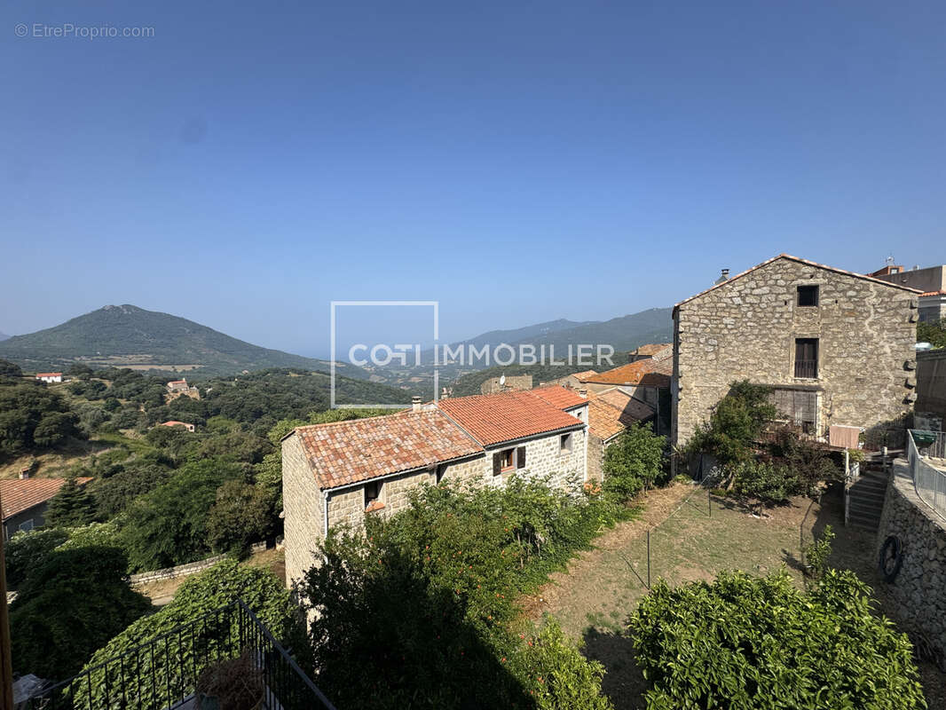 Maison à FOZZANO