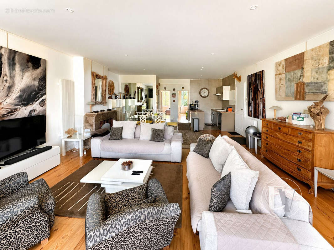 Appartement 85 m² à Le Bouscat  - photo 4