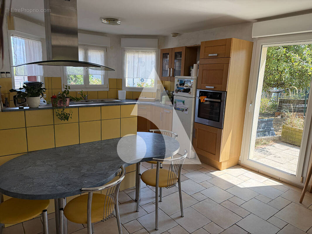 Maison à SAINT-DIZIER-L'EVEQUE
