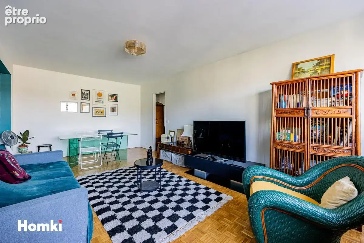 Appartement T3 de 69 m² à Paris 75015, Boulevard de Grenelle - photo 4