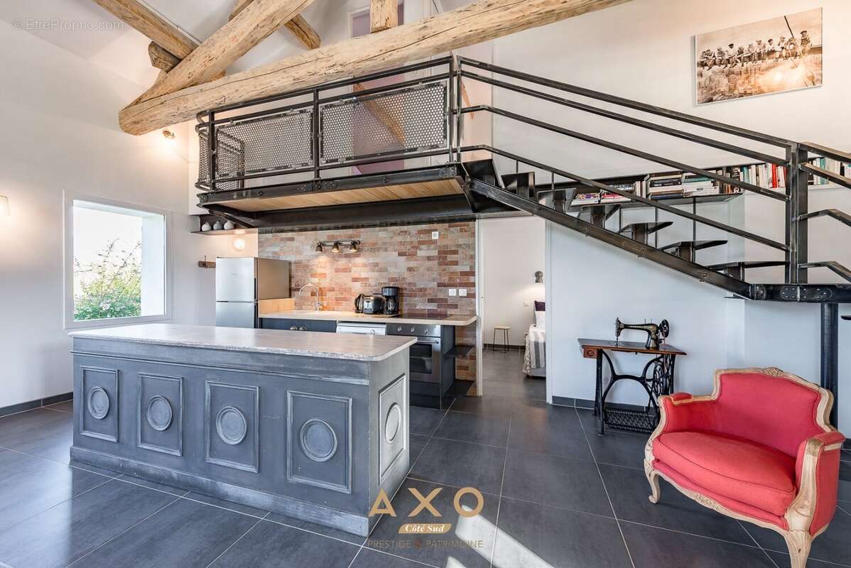 Maison à MOUSTIERS-SAINTE-MARIE