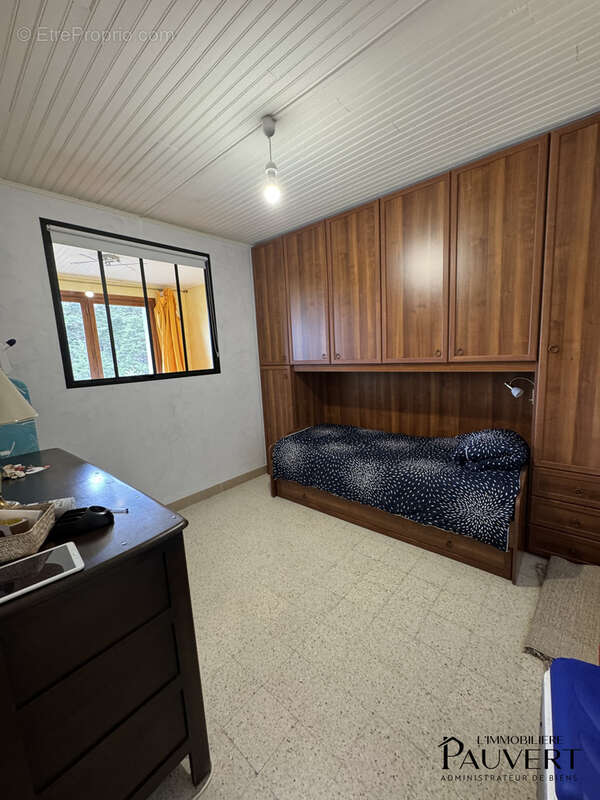 Appartement à GREOLIERES