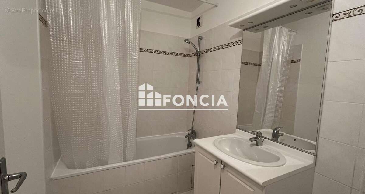 Appartement à VERSAILLES