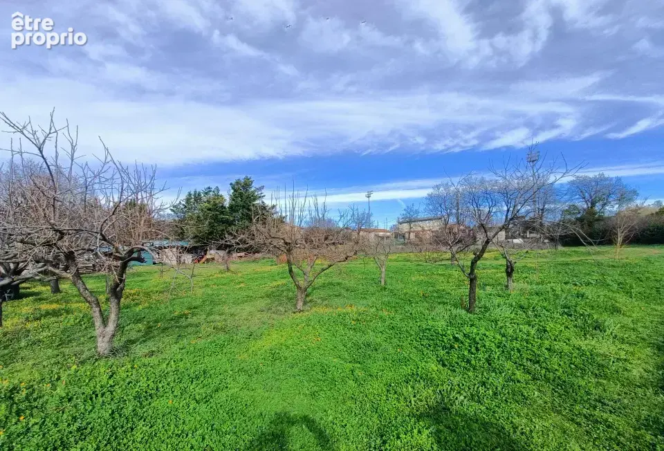 Terrain à PUGET-SUR-ARGENS