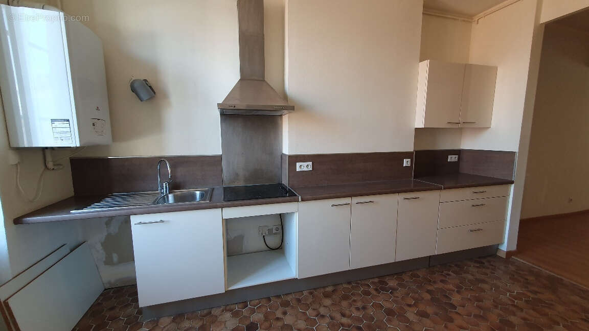 Appartement T3 traversant de 85,39 m2 avec vue exceptionnelle sur la Saône 69009 Lyon - photo 10