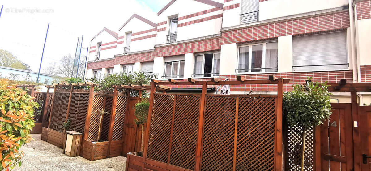 Maison à CONFLANS-SAINTE-HONORINE