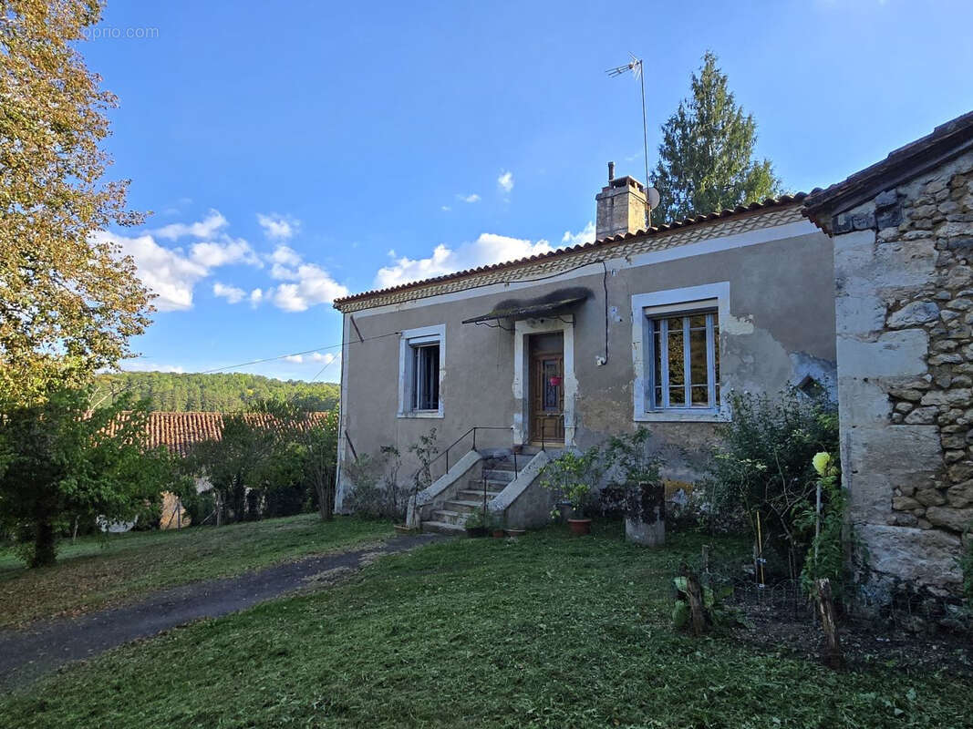 Maison à VILLAMBLARD