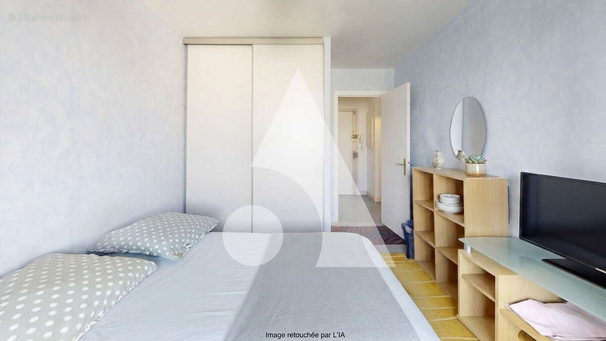Appartement à LA GARENNE-COLOMBES