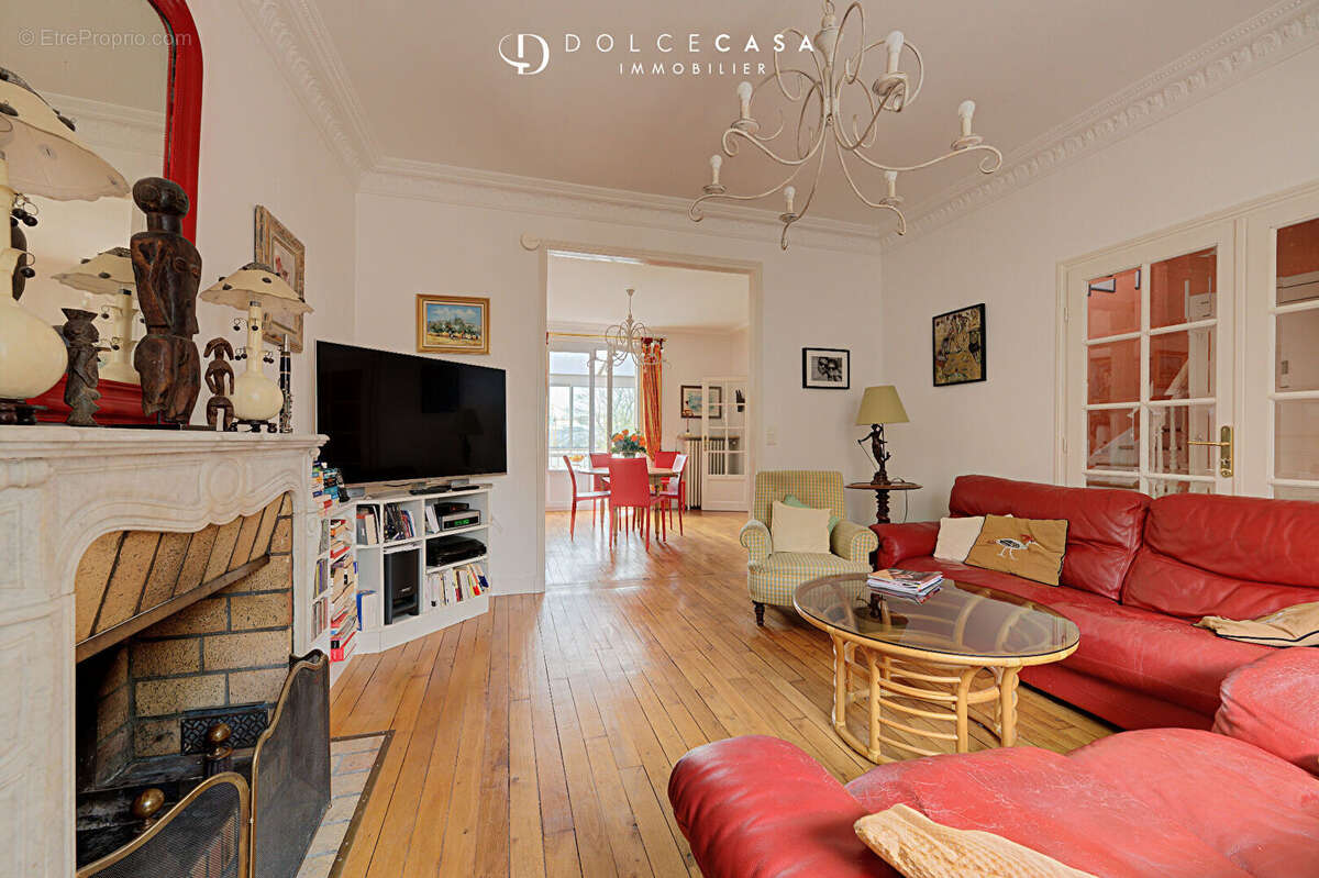 Maison à LE PERREUX-SUR-MARNE