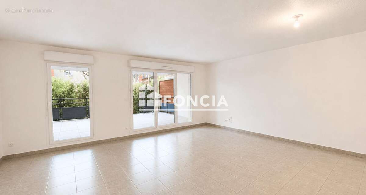 Appartement à NIMES