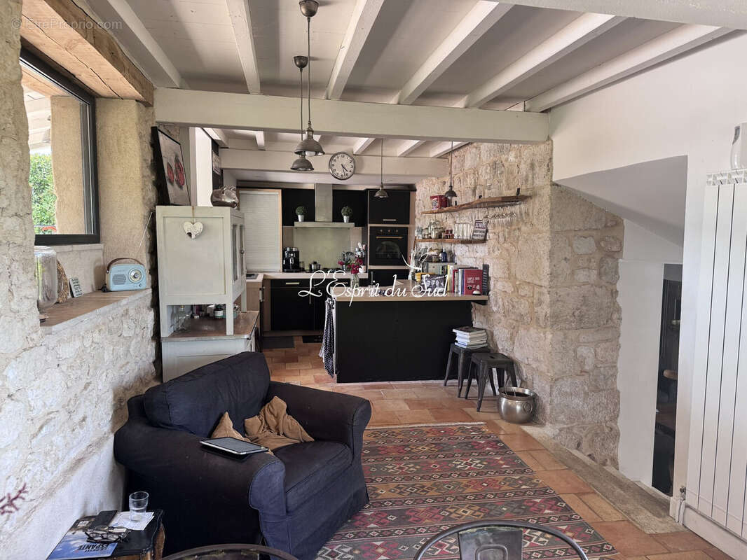 Maison 172 m² à Cahuzac-Sur-Vere  - photo 6