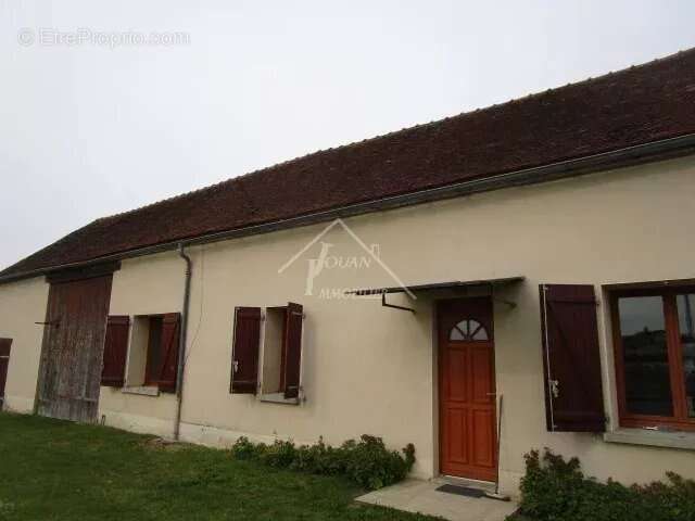 Maison à VARENNES-SUR-ALLIER