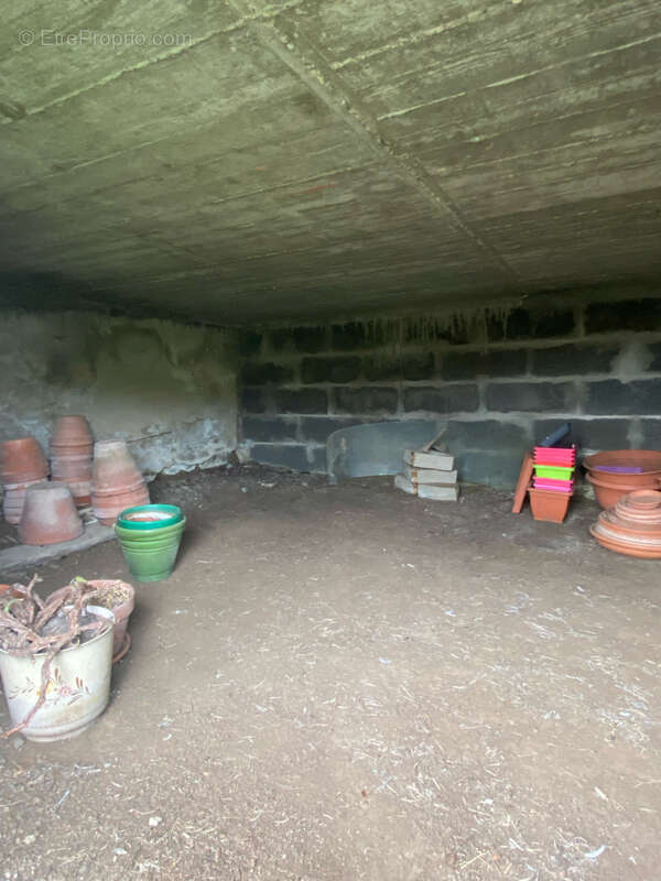 Maison à SAINT-PIERRE-LAVAL