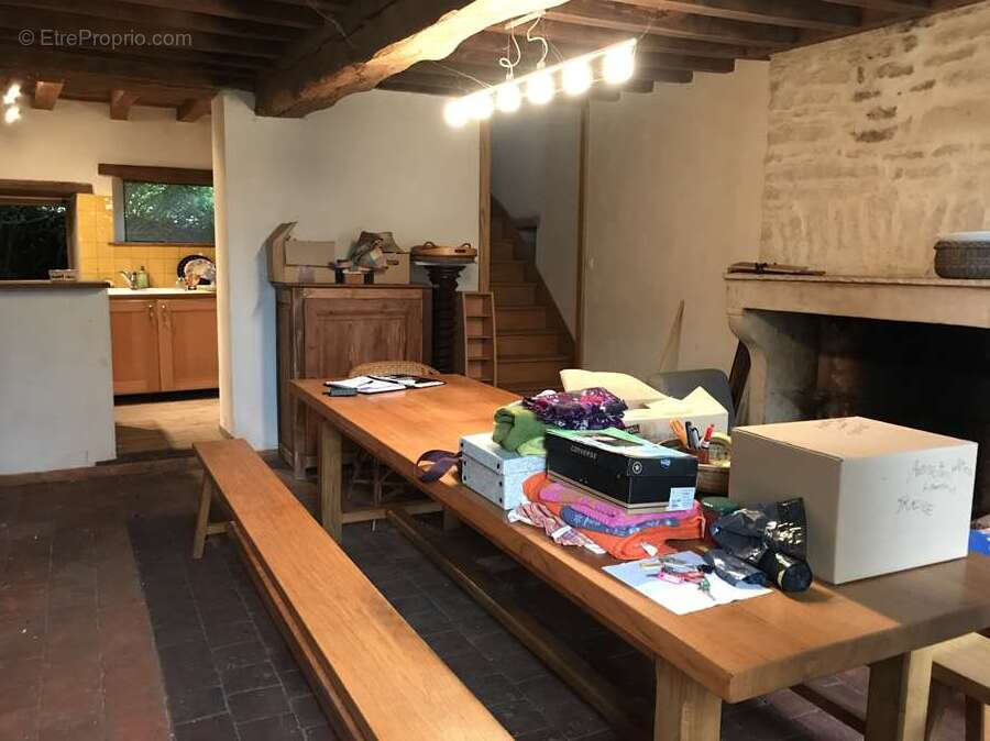 Maison à BRINON-SUR-BEUVRON