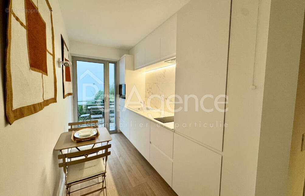 Appartement vue mer   Terrasse d'angle - photo 9