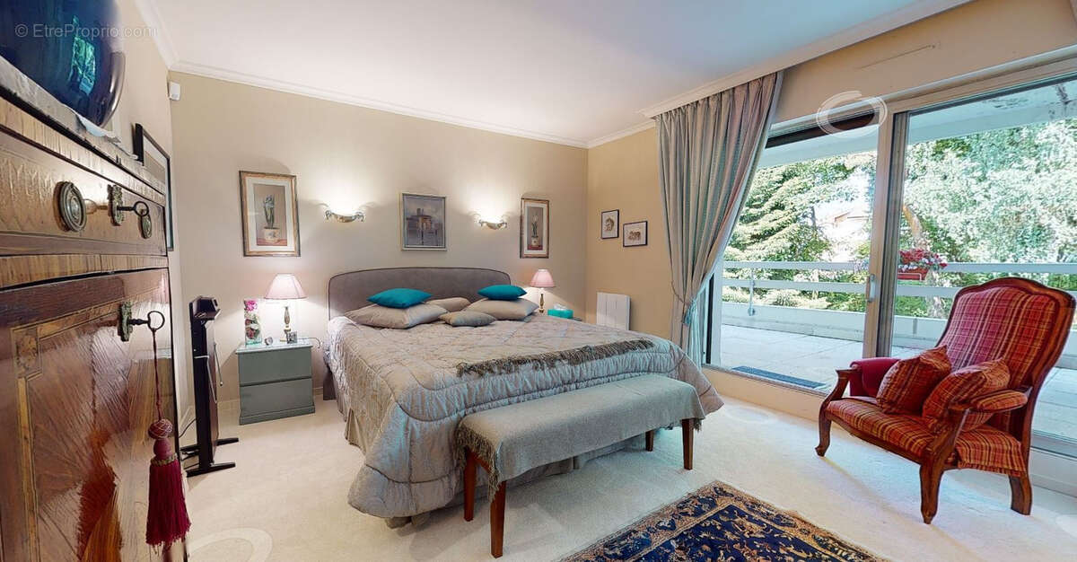 Appartement à EVIAN-LES-BAINS