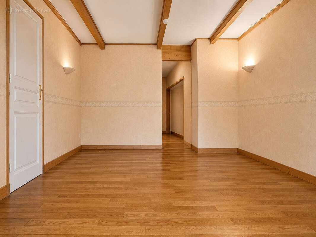Maison de campagne avec piscine - 190m2 - photo 13