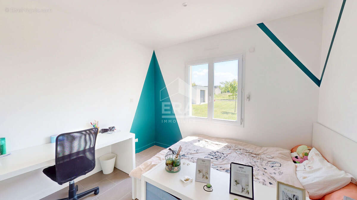 Maison à VIGNOUX-SUR-BARANGEON