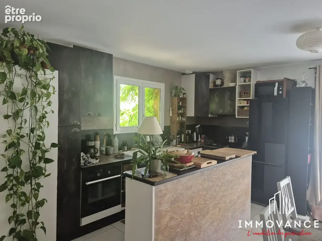 Maison 3 pièces 80 m² à vendre à Villeveyrac (34560) - photo 2