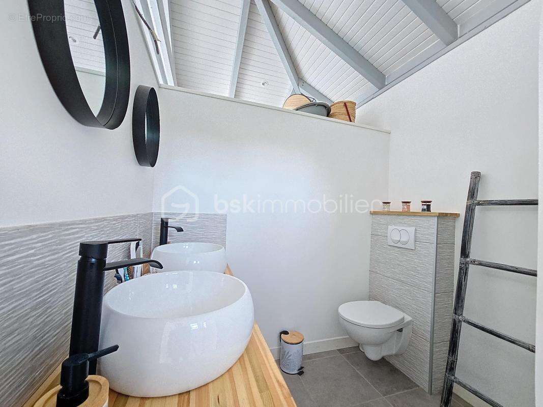Villa contemporaine 3 suites , piscine et résiduel de construction - photo 24