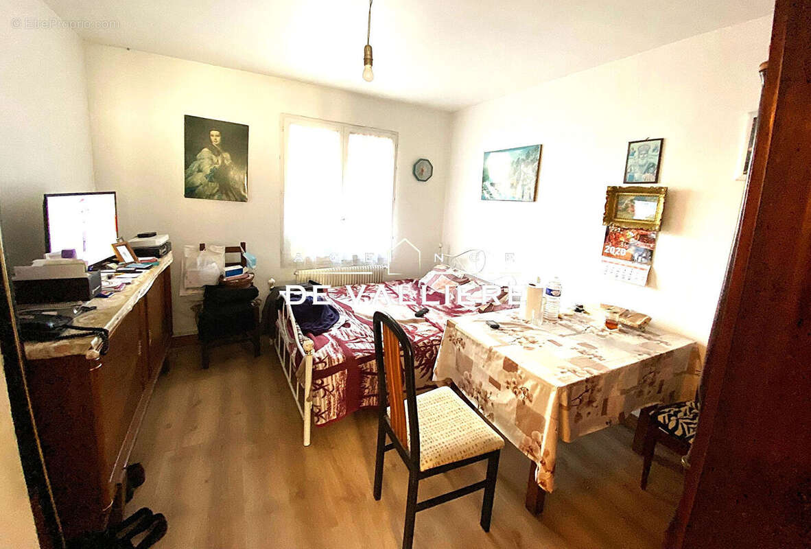 Maison à LA COURNEUVE