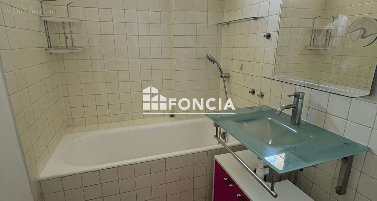 Appartement à MARSEILLE-13E