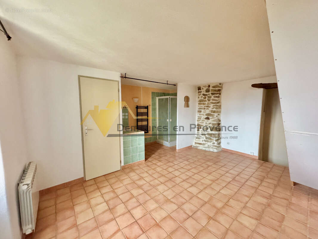 Maison de village 65 m2   Toiture neuve   Patio   Faucon - photo 6