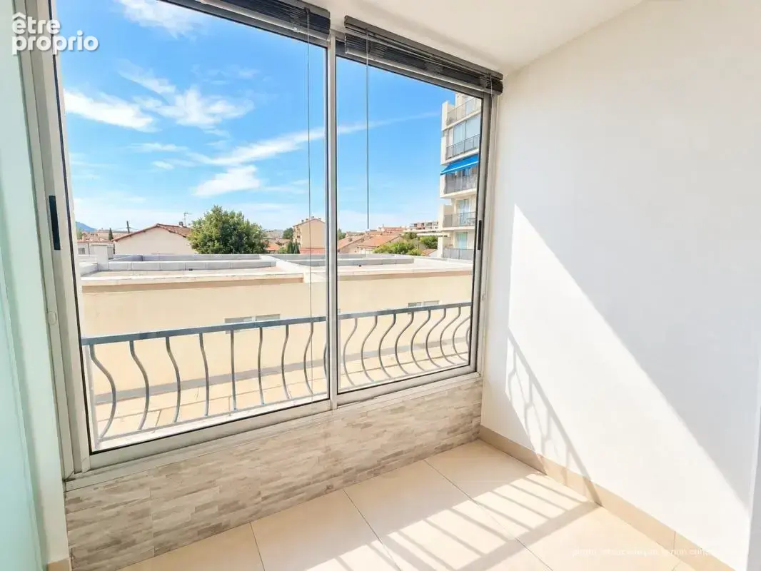 13010 Marseille Beau Type 3 avec Balcon - photo 6