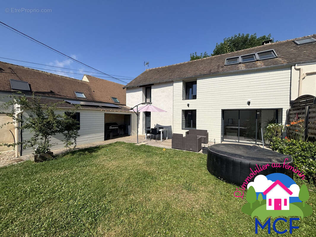 Maison 103 m² à Favrieux  - photo 3
